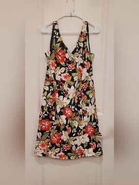 Jones New York Black Floral Dress with Red & White Blooms
